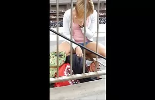XXX Phụ nữ không để ý họ từ các camera cho đến khi họ thay đổi