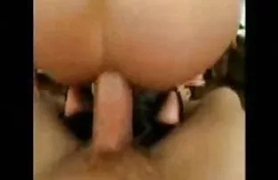 XXX Đã trong nhà vệ sinh và tinh trên sàn nhà