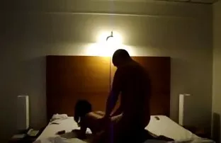 XXX Nga, người mẫu diễn xuất ở Budapest