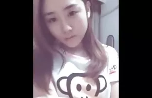 XXX Cần tiền buộc các chàng để gửi các cô gái để có quan hệ tình dục với người khác
