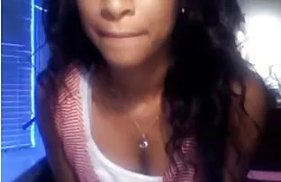 XXX Người gánh người đàn ông lớn hàng đầu và cô gái