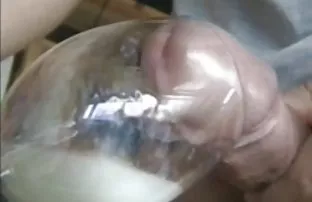 XXX Sau khi kiểm tra các bài học của con trai mình làm cho anh hạnh phúc