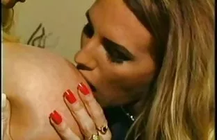 XXX Cô gái trên y khoa của bác sĩ gay