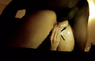 XXX Xoa bóp cơ thể của Alice quyết định cô ấy trồng và bắt đầu với một Thổi kèn