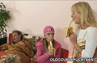 XXX Yêu thích hút trước khi tình dục